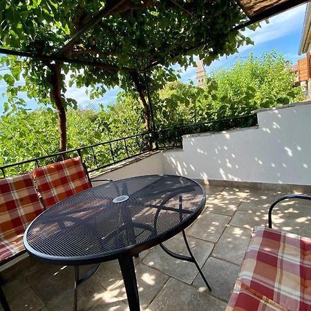 Agroturizam Nezic Vila Oprtalj Exterior foto